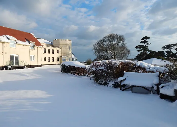 Kingswear Park Club With Swimming Pool & Spa
