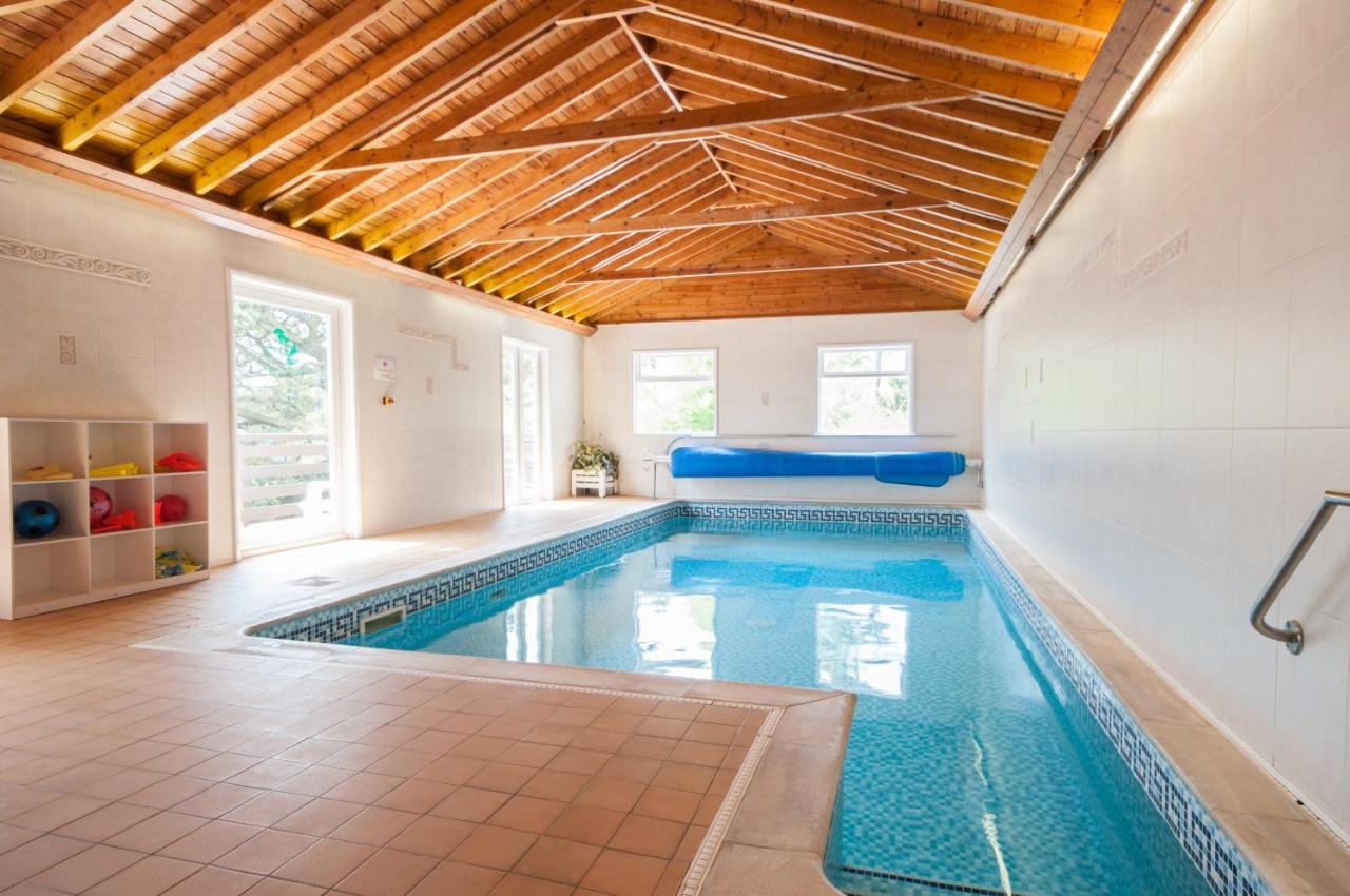 Park Club With Swimming Pool & * Kingswear